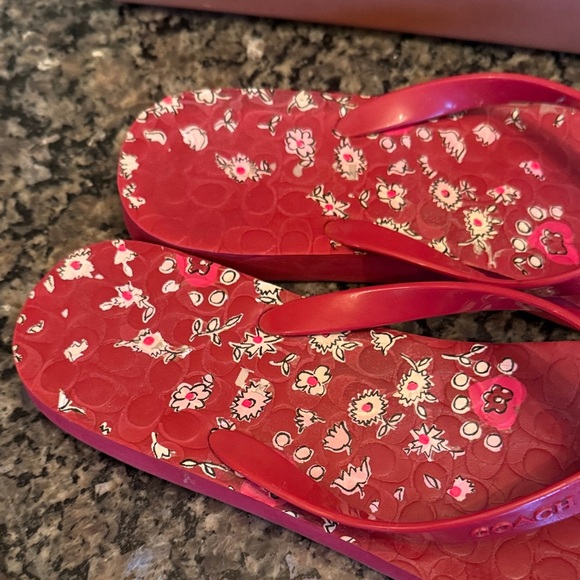 Coach Red Floral Sandals 8.5/9 - Picture 4 of 11